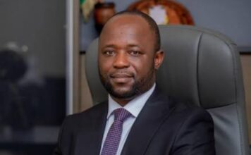 Conakry : vendeurs ambulants, Kiosques et étalagistes sommés de quitter les devantures des services publics avant le 1er juin