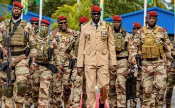 Armée : plusieurs officiers élevés aux grades supérieurs (décrets)